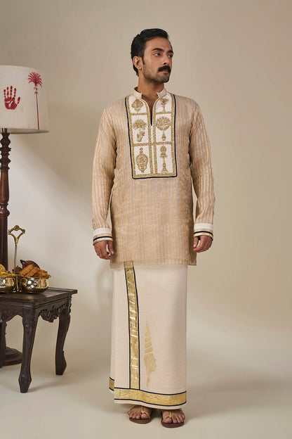 Ivory Kochi Conch Lungi Set
