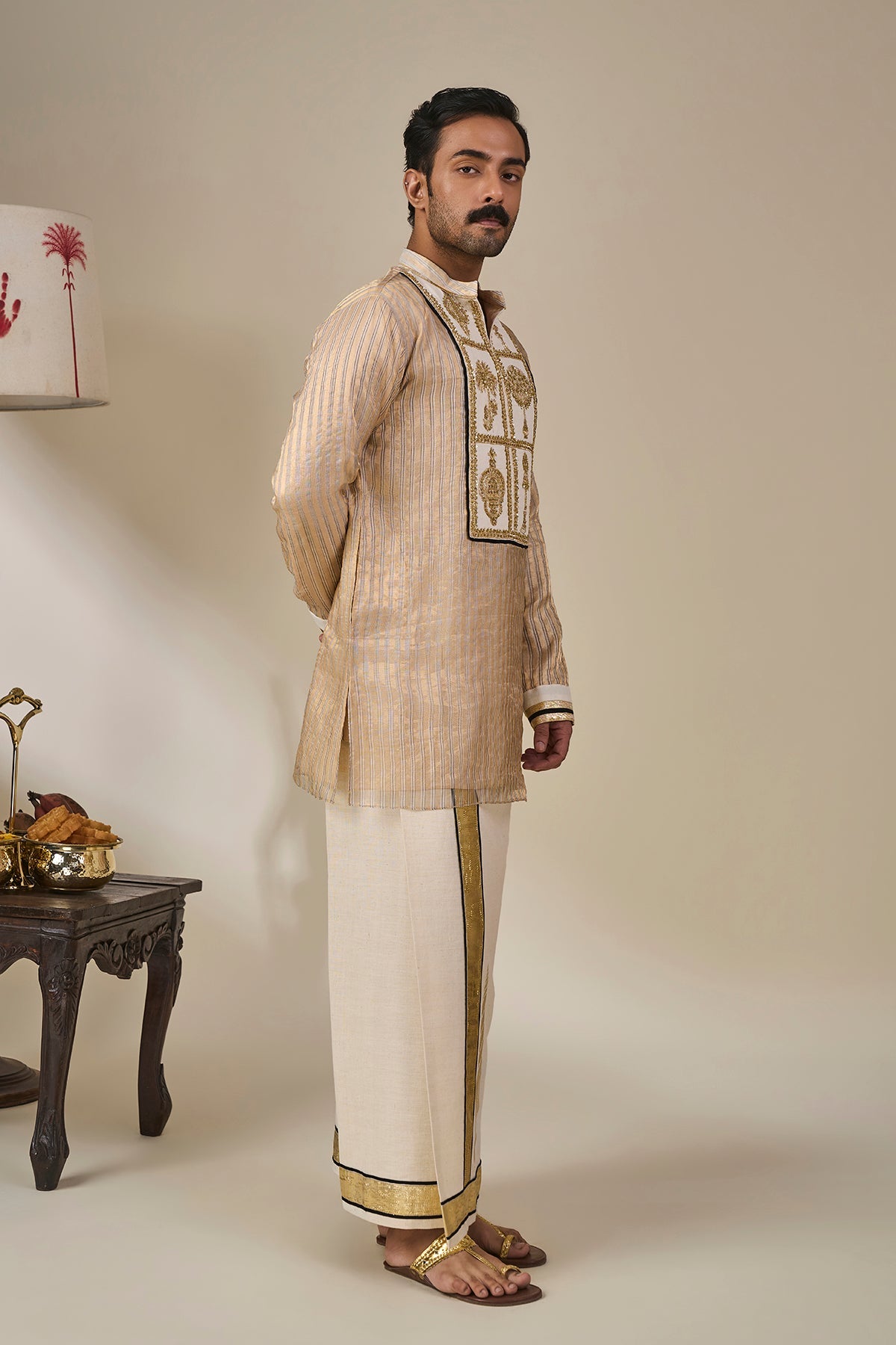 Ivory Kochi Conch Lungi Set