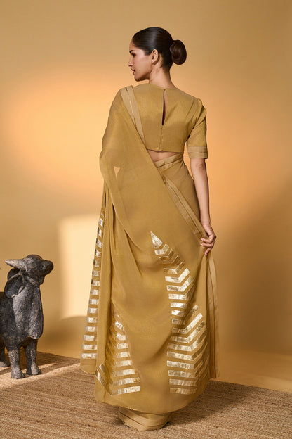 Gold Droopy Bloom Gota Saree