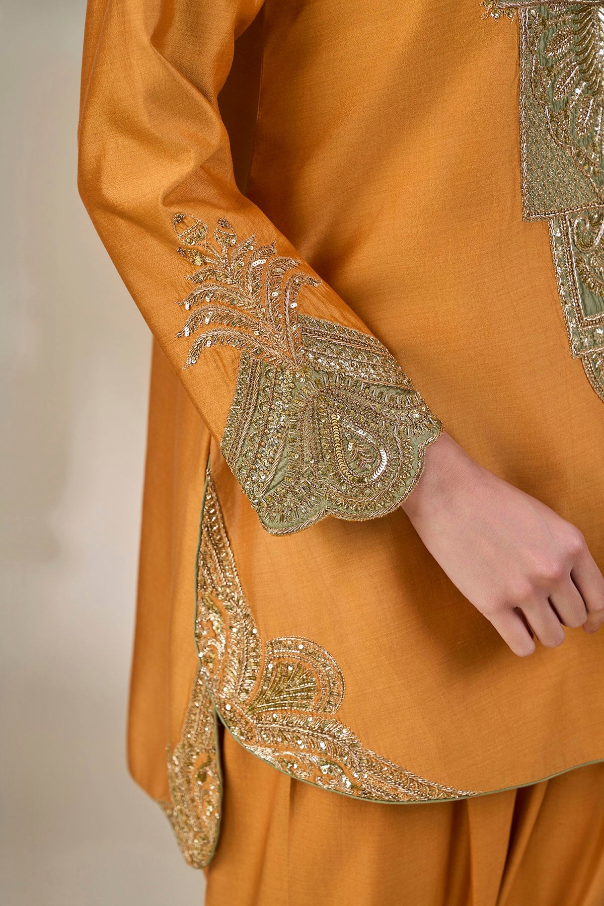 'Dil Dhoop Chaav' Kurta Set