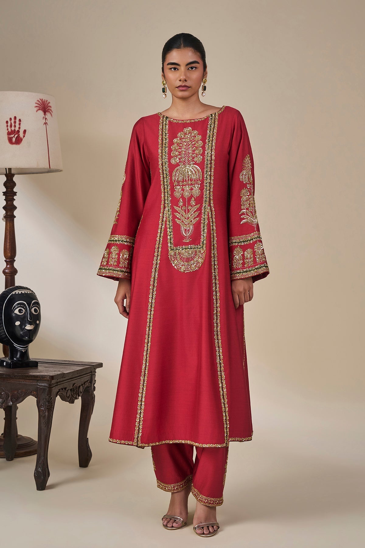 'Ishq Ilaichi' Kurta Set