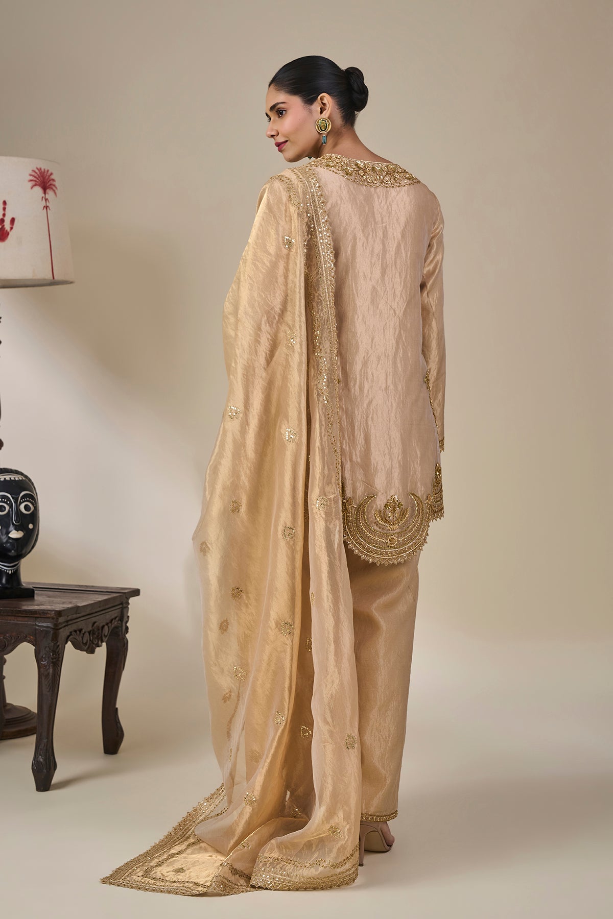 'Kaju Katli Kahaani' Kurta Set