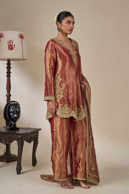 Rust 'Kaju Katli Kahaani' Kurta Set