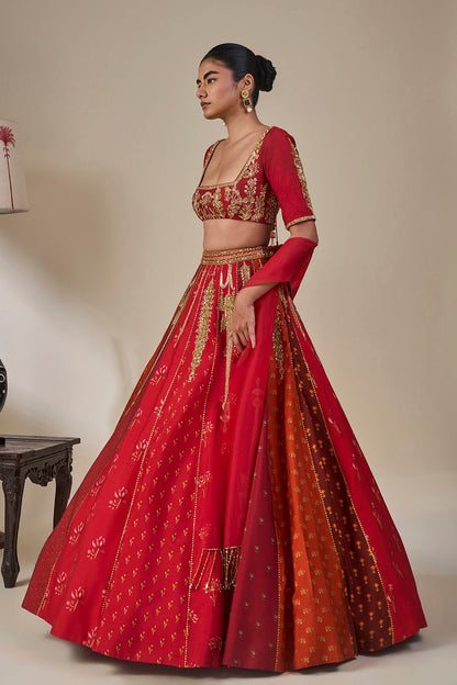 'Rango Sa Jahan' Lehenga in Red