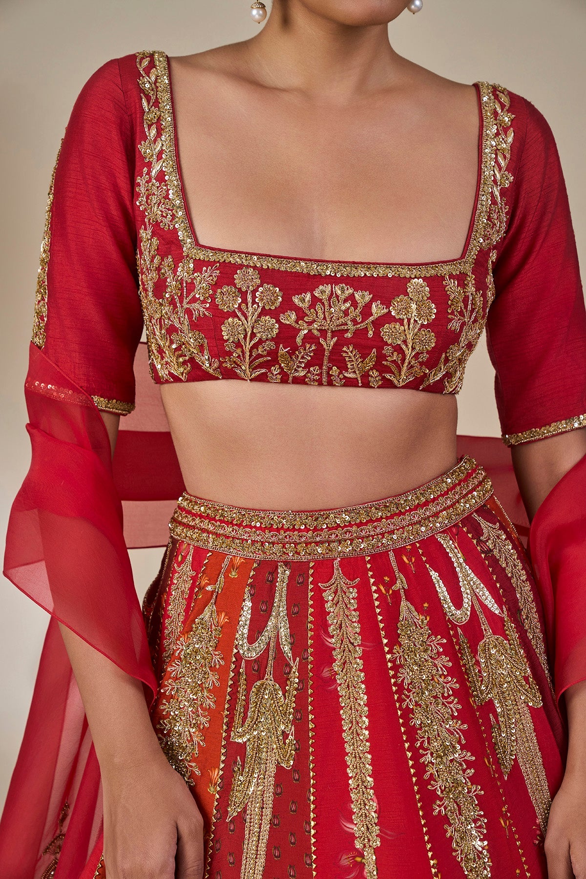 'Rango Sa Jahan' Lehenga in Red