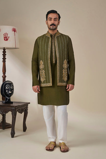 'Jashn Jigar' Bandi Set