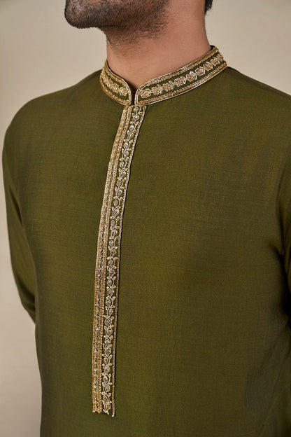 'Jashn Jigar' Bandi Set