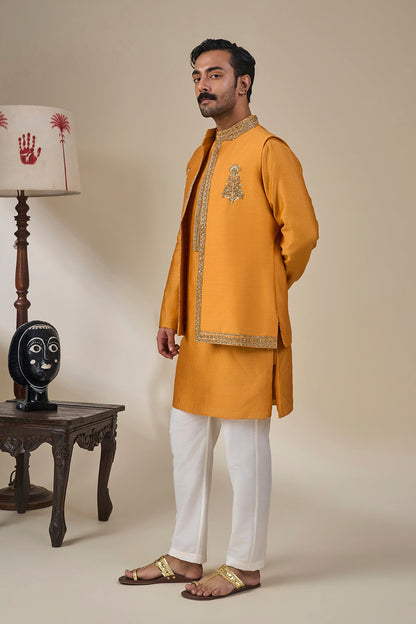 'Khushboo Khwaab' Bandi Set