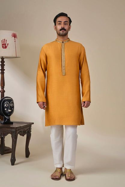 'Khushboo Khwaab' Bandi Set