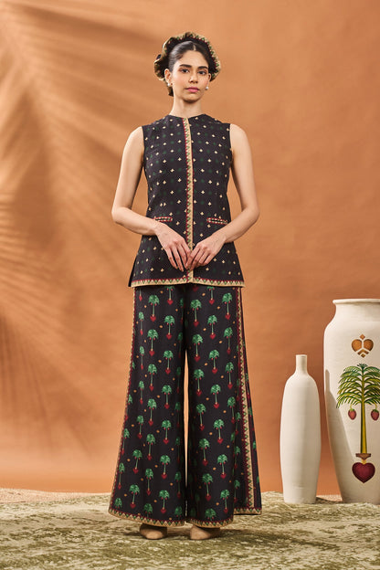Black Tree Of Hearts Co-Ord Set