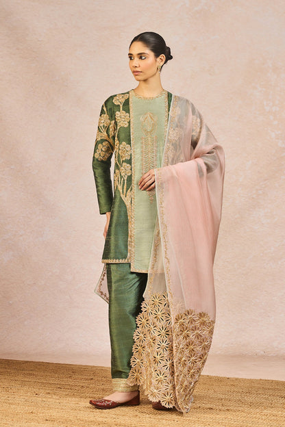 'Jaise Koi Sapna' Set