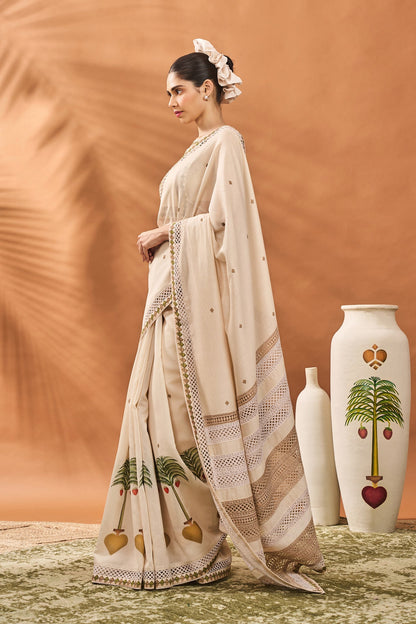Ivory Tree Of Hearts Saree
