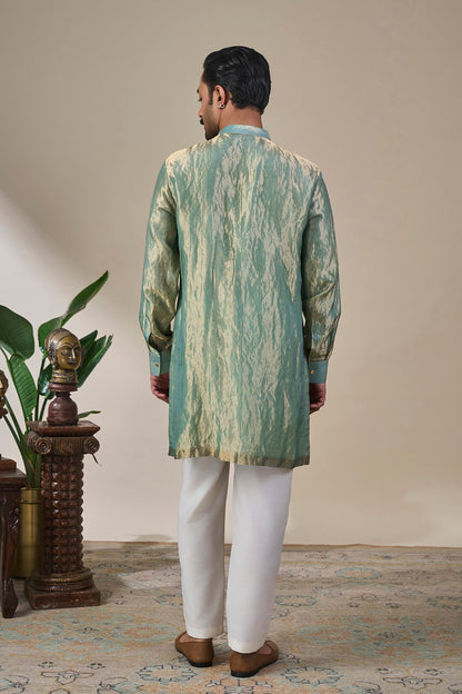 Neel Noor Kurta