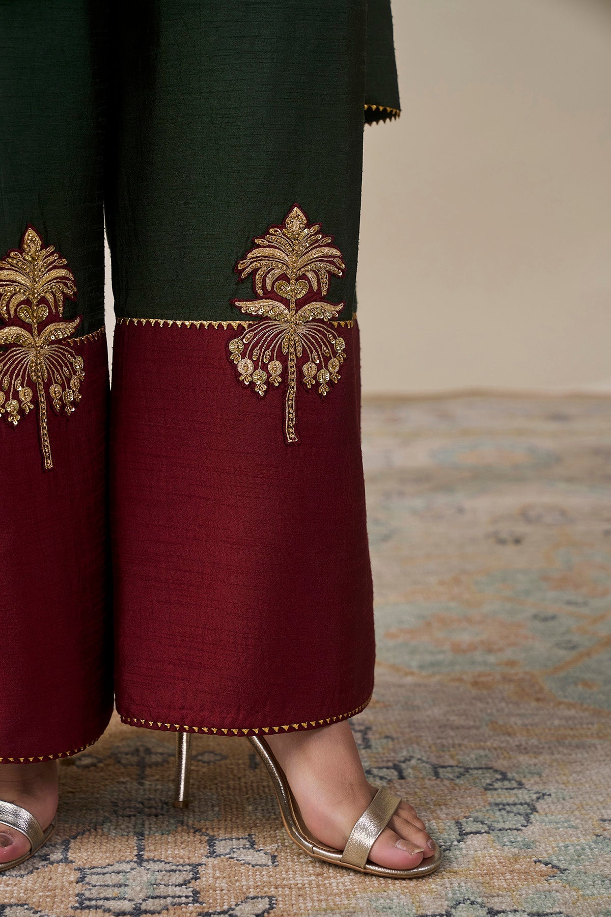 Mehr Bagh Kurta Set