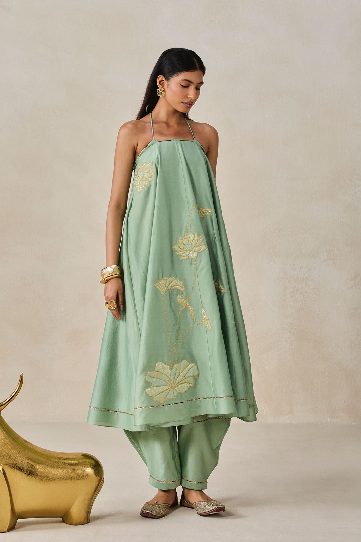 Chanderi Offshoulder Kurta With Pant Set