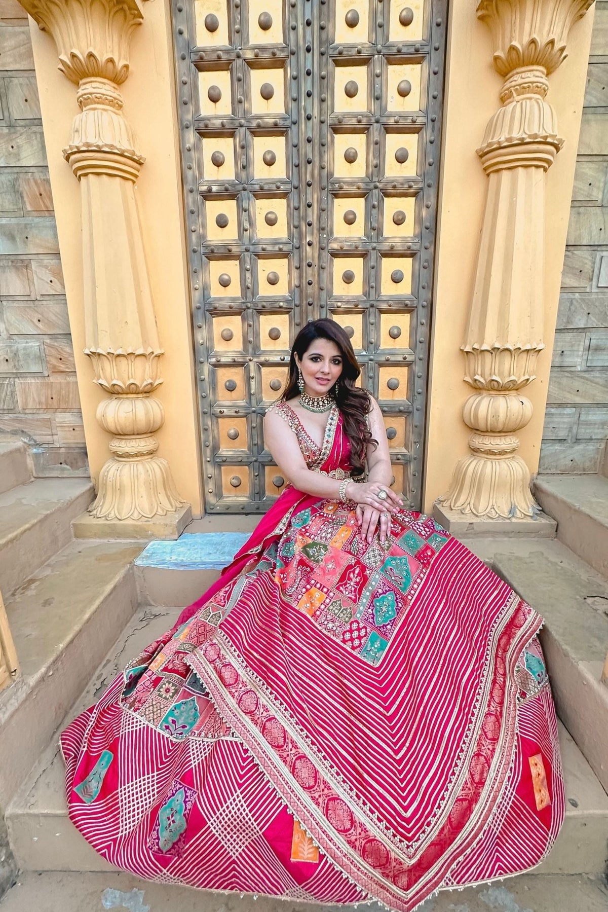 Women's Coral Jamawar Banarasi Lehenga Set