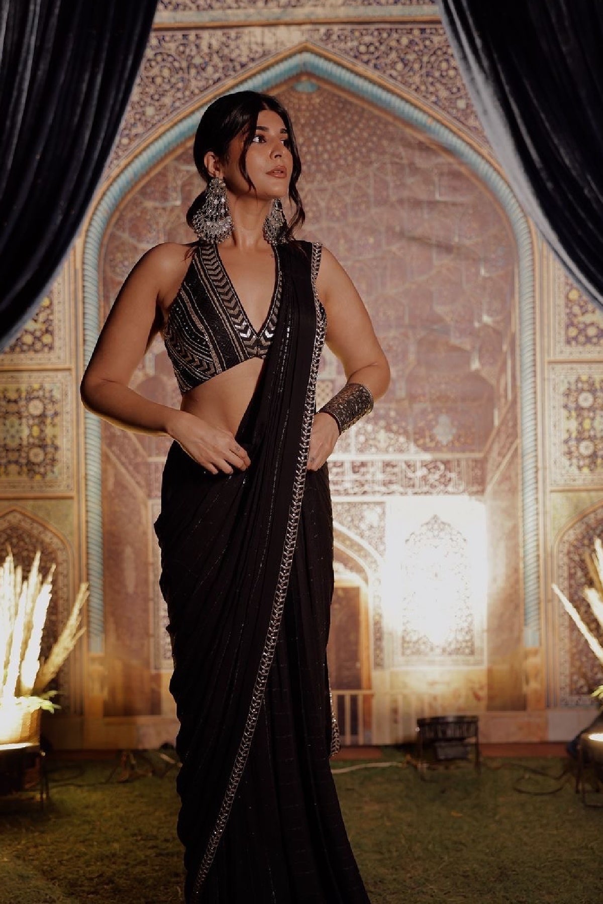 Deeksha khurana in galaxy pre drape saree