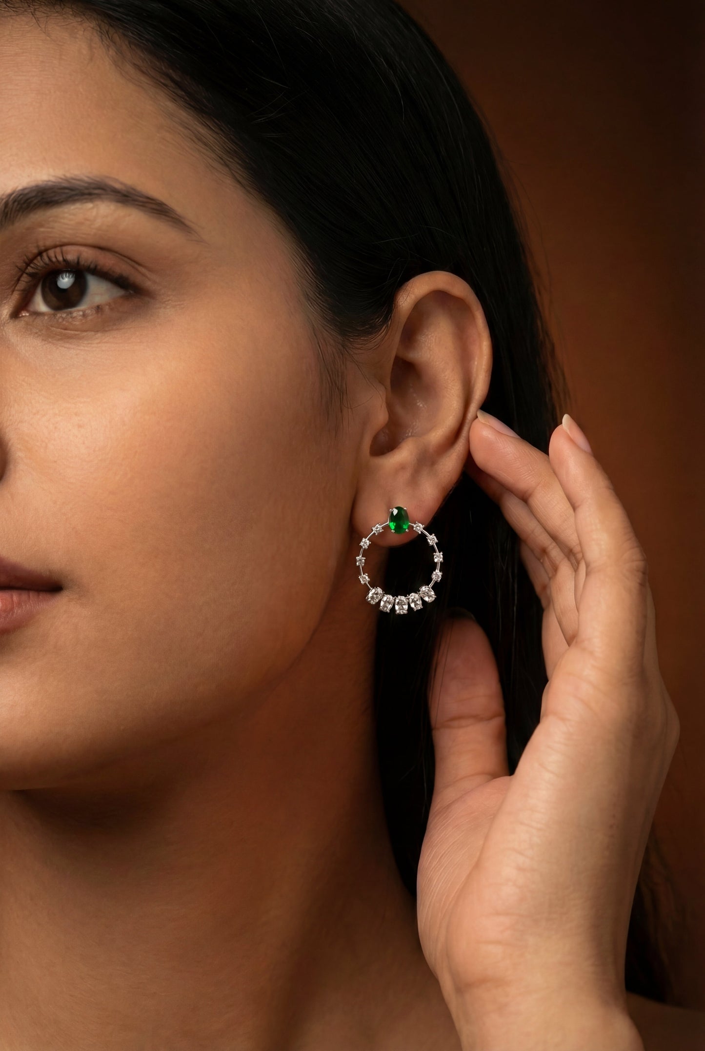 Shaarini Emerald Diamond Earrings