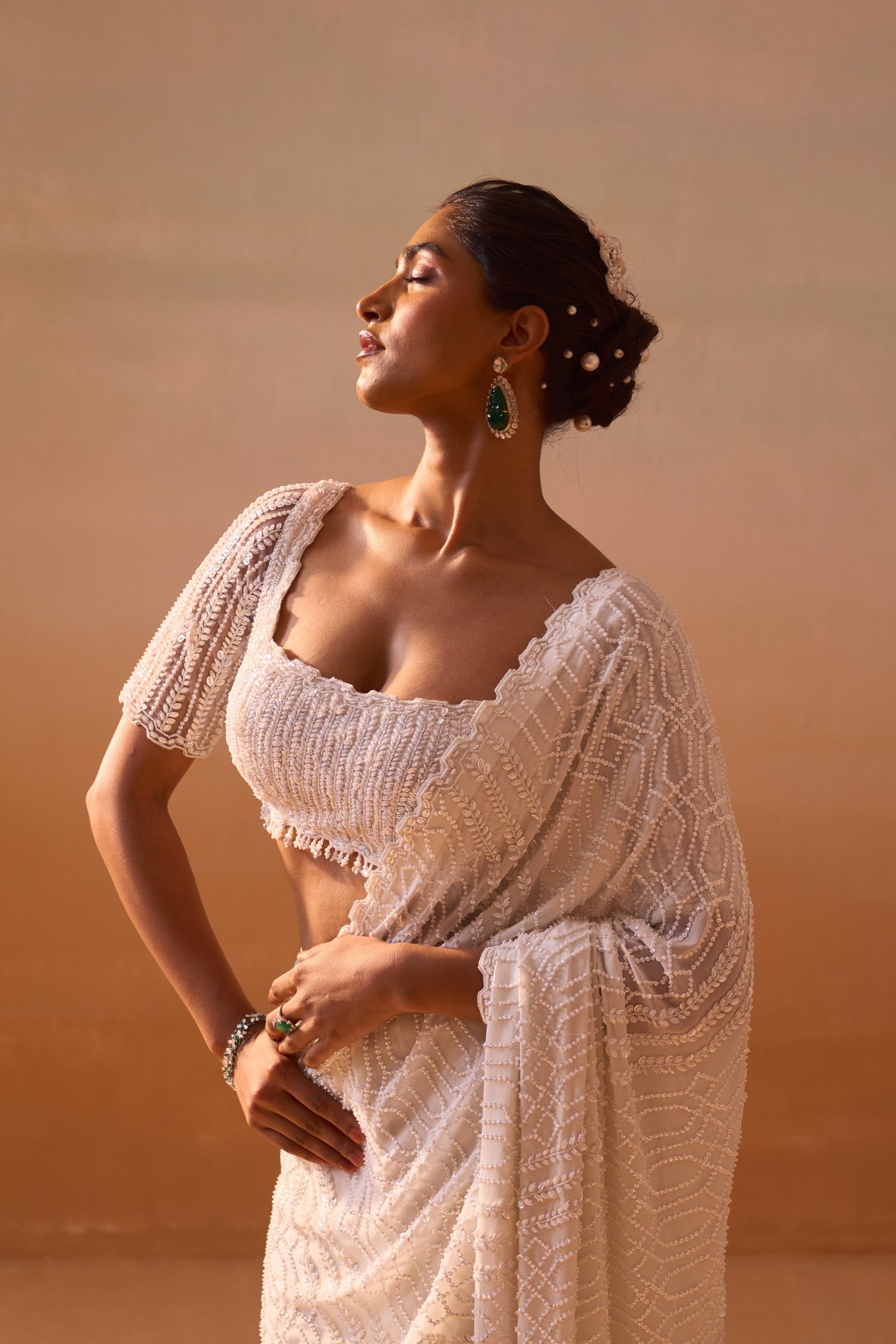 OFF WHITE SAREE SET