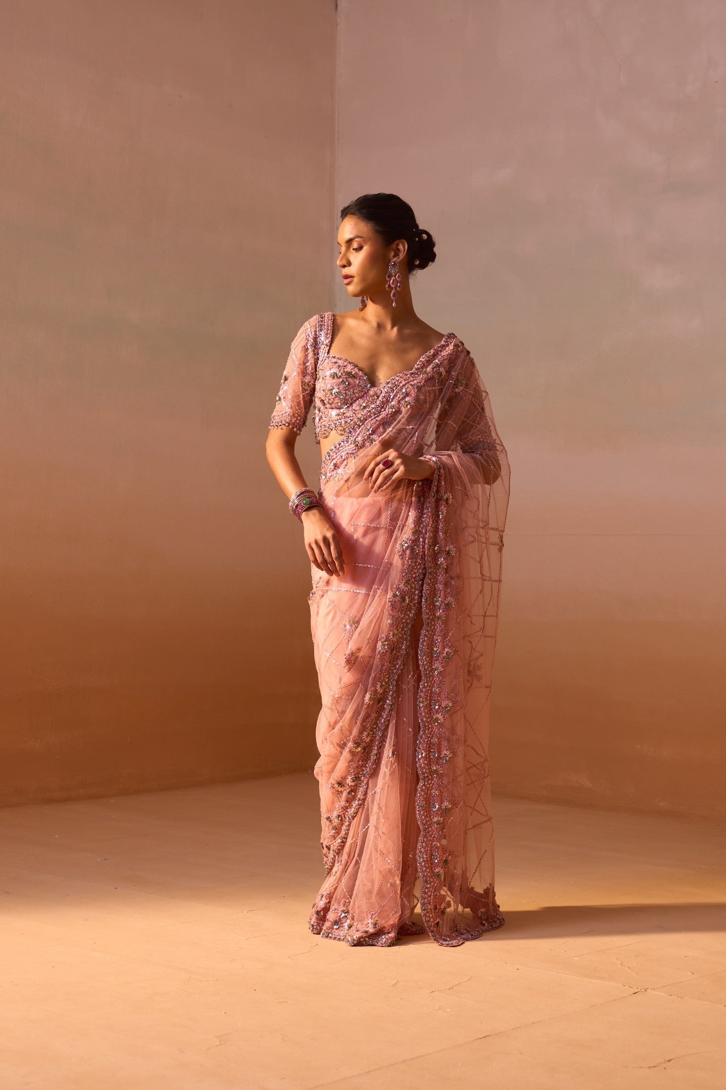 Amna Sharif In ROSE PINK SAREE