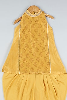 Mustard Printed Kurta Set For Girls by Pankhuri by Priyanka - Kids at Pernia's Pop Up Shop