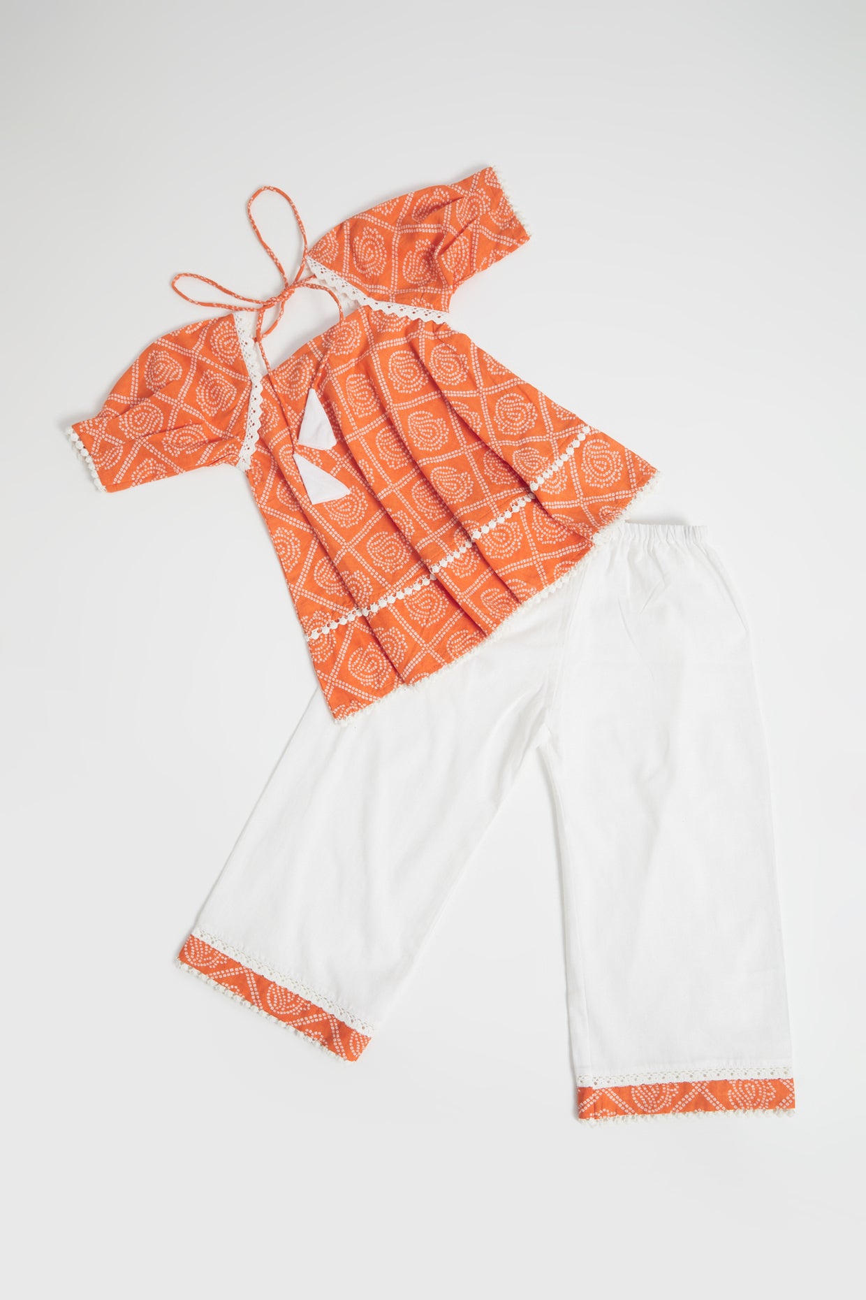 Orange Bandhani Kurta Set For Girls by Pankhuri by Priyanka - Kids at Pernia's Pop Up Shop