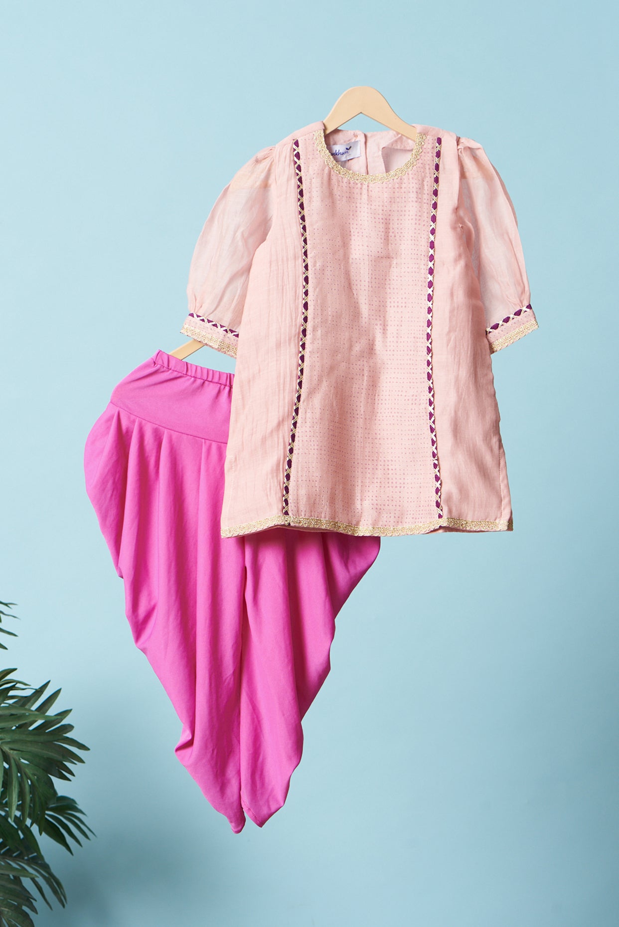 Pink Block Printed Kurta Set For Girls by Pankhuri by Priyanka - Kids at Pernia's Pop Up Shop