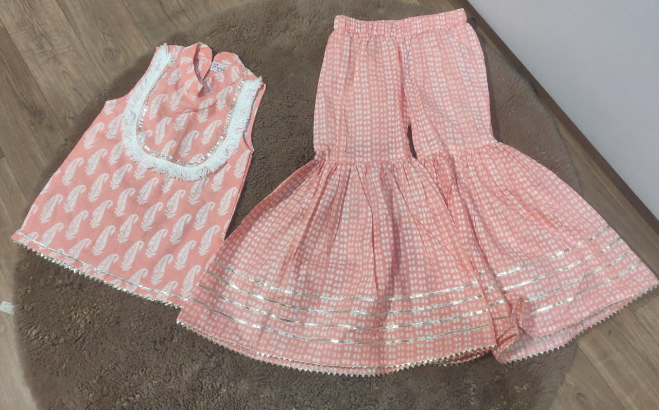 Peach ambi print garara set