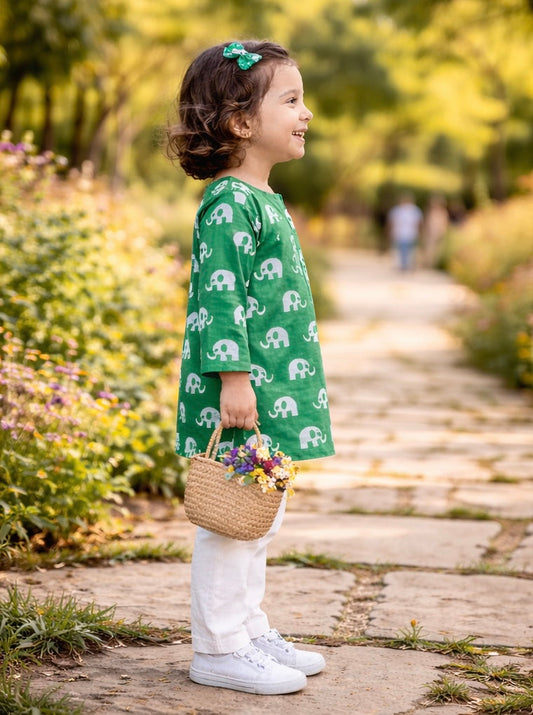 Green Printed Cotton Kurta with Pajama