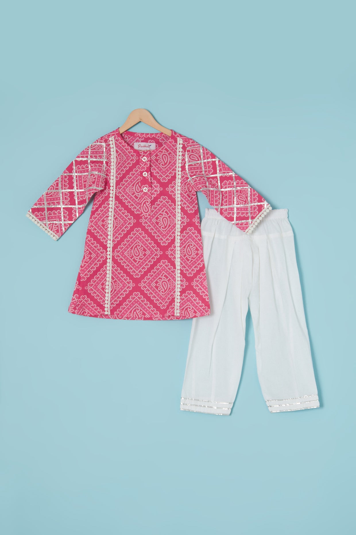 Red Cambric Cotton Printed Kurta Set For Girls by Pankhuri by Priyanka - Kids at Pernia's Pop Up Shop