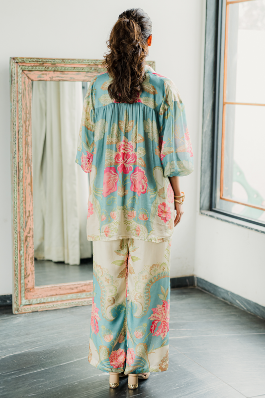 LAVENDER CO–ORD SET – IVORY