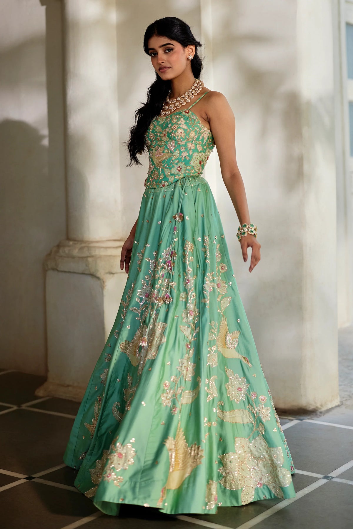 HELI LEHENGA SET