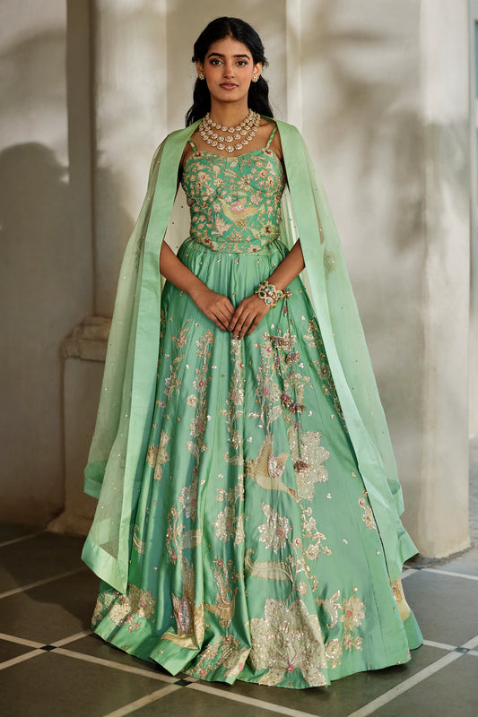 HELI LEHENGA SET