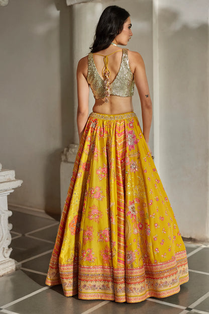 NARU LEHENGA SET