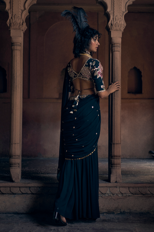 KAIA SAREE SET – BLACK