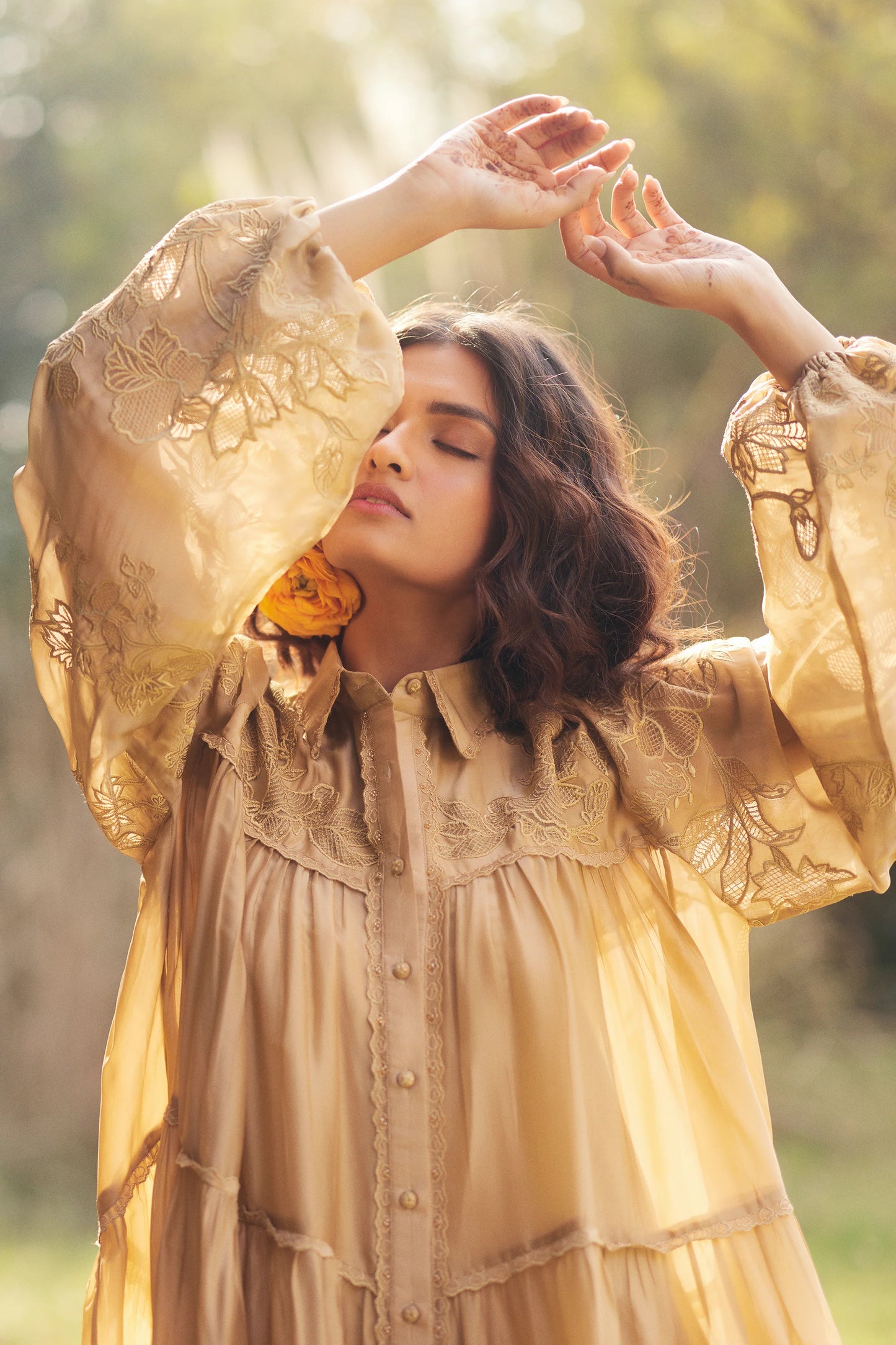 LANA DRESS – BEIGE