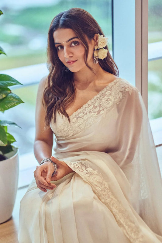 WAMIQA GABBI IN THE RIKO SAREE SET