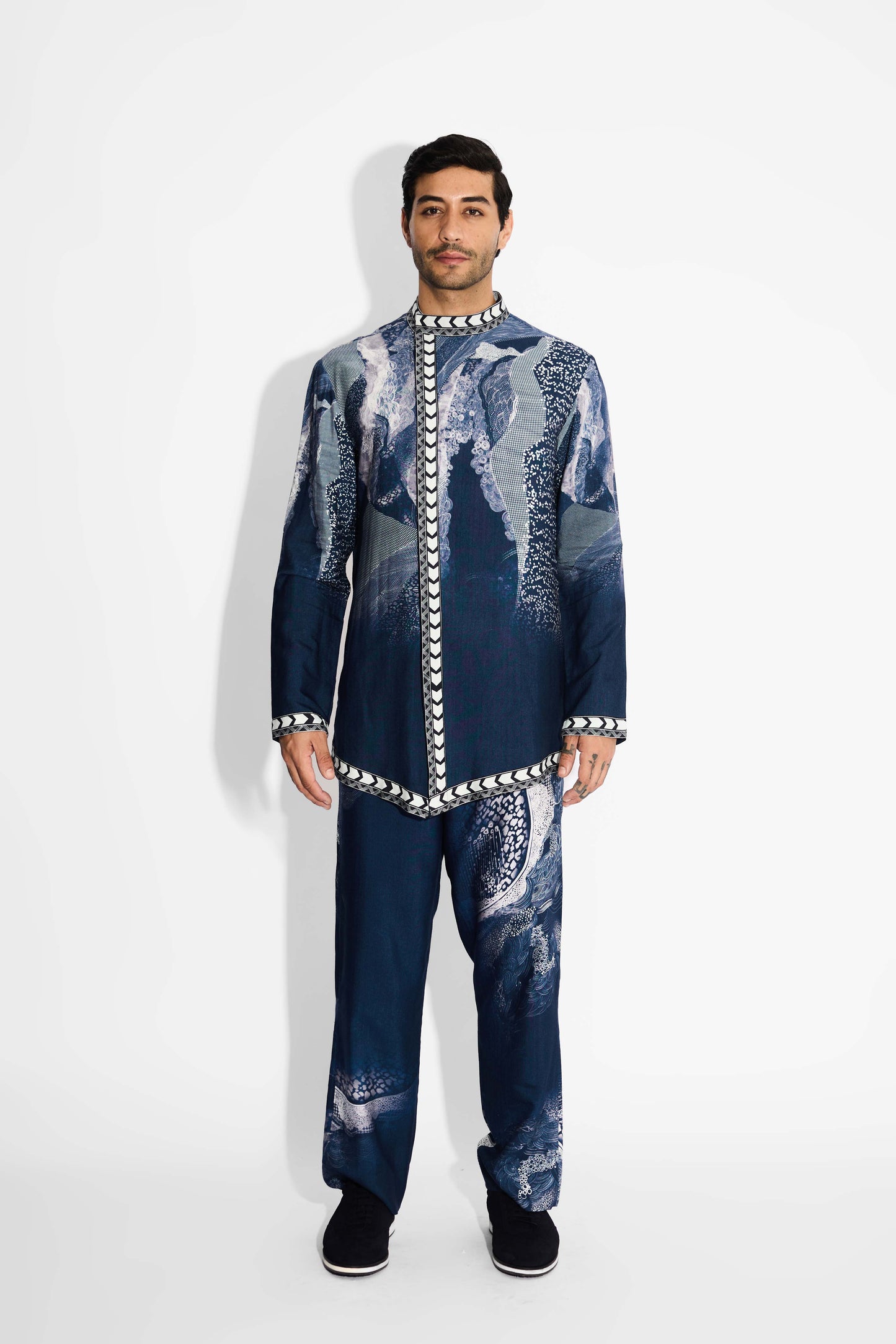 Swirl print blue straight fit pants