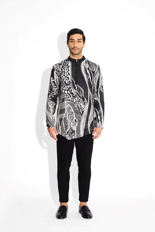 MORPH DRIFT Black Short Kurta