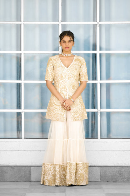 Sun Ray Women wear kurta gharara set