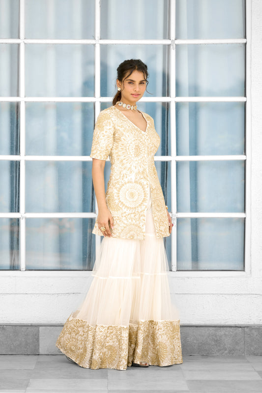 Sun Ray Women wear kurta gharara set