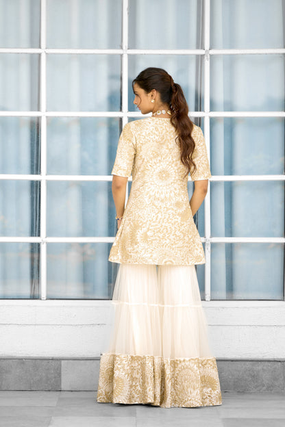 Sun Ray Women wear kurta gharara set