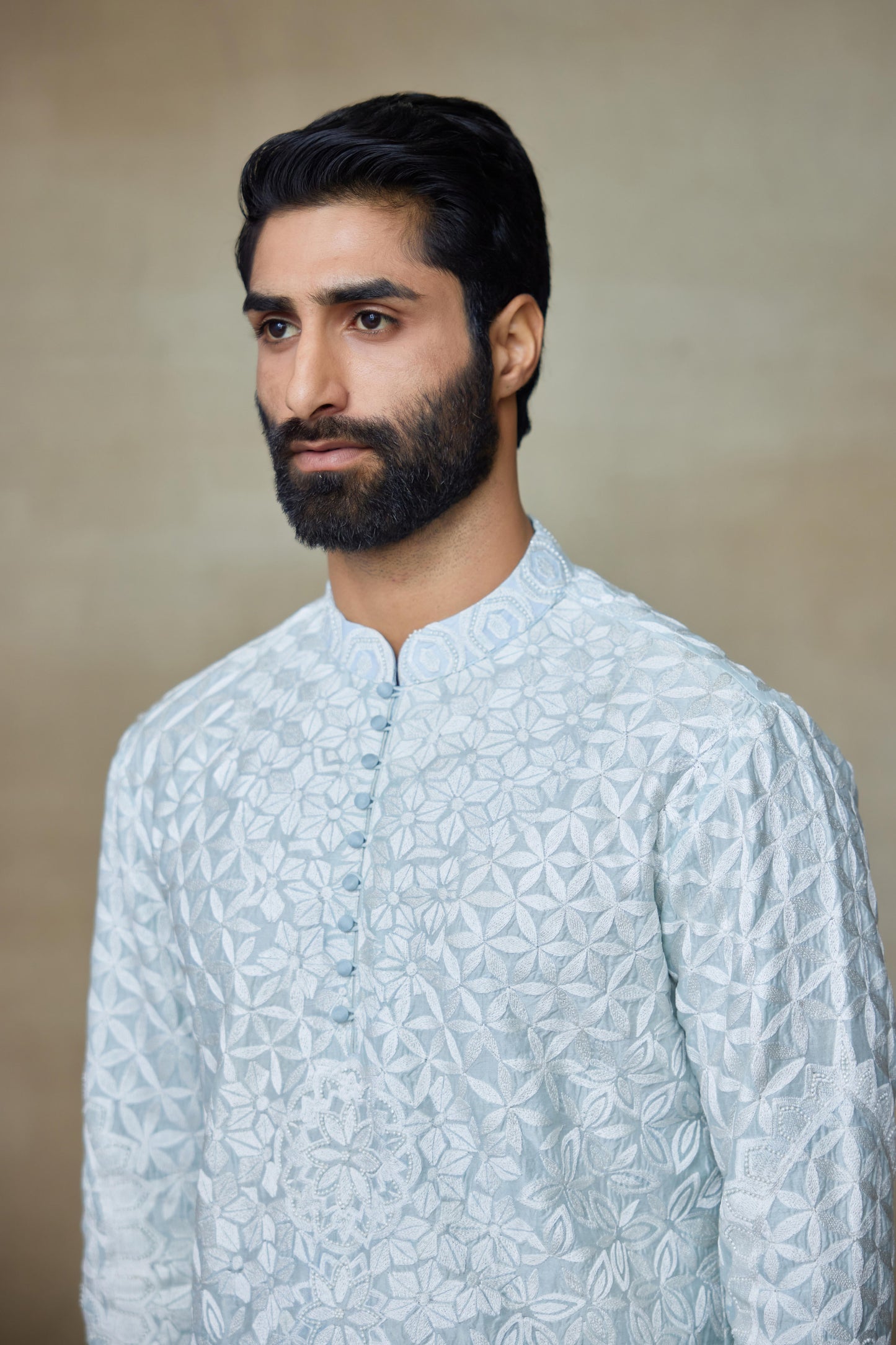 NEEL GULAB