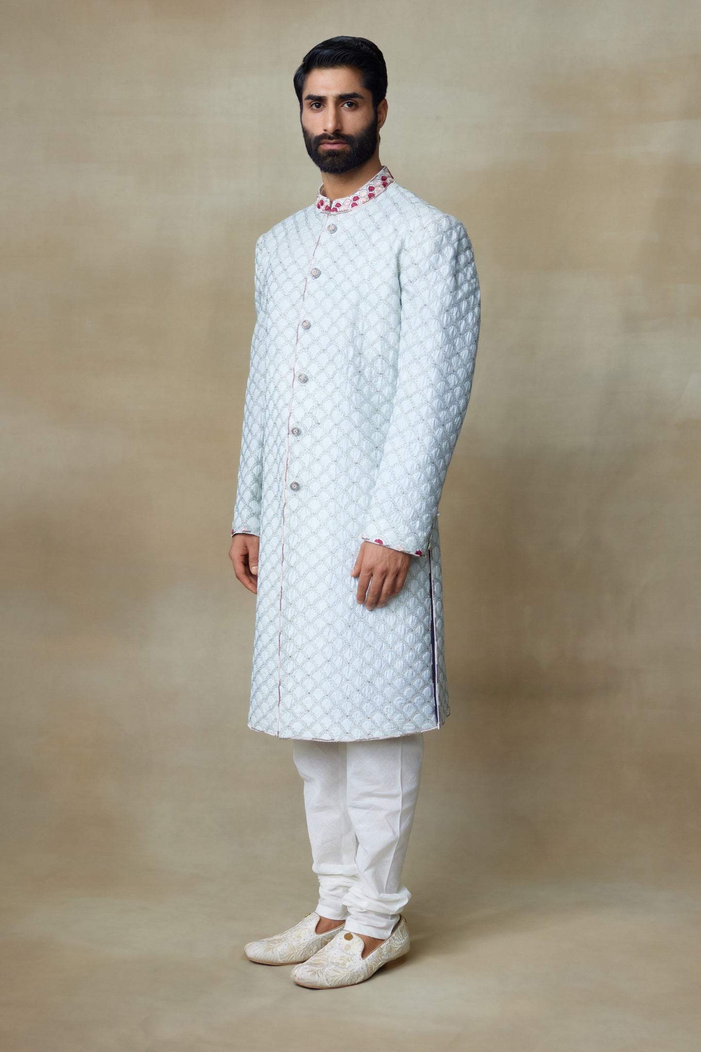 NEEL GAGAN