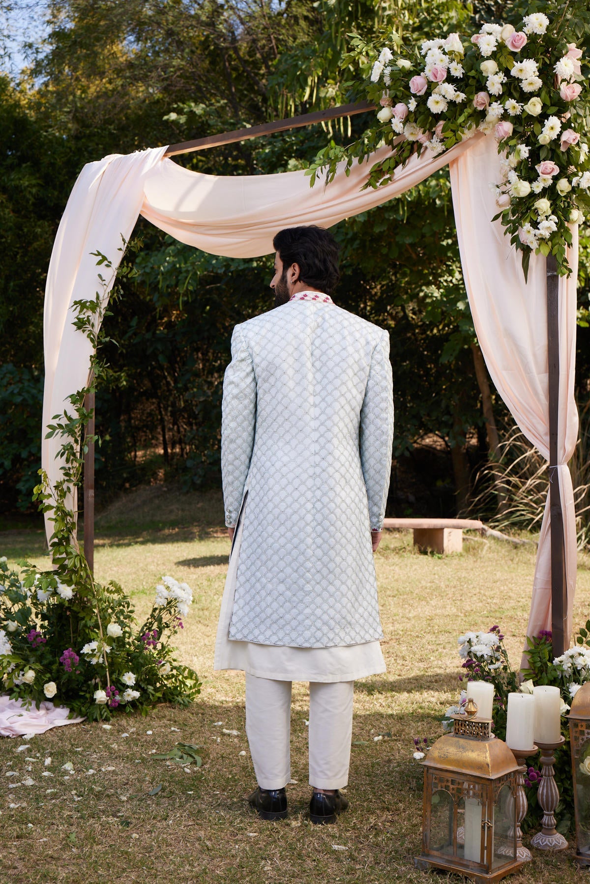 Neel Gagan sherwani