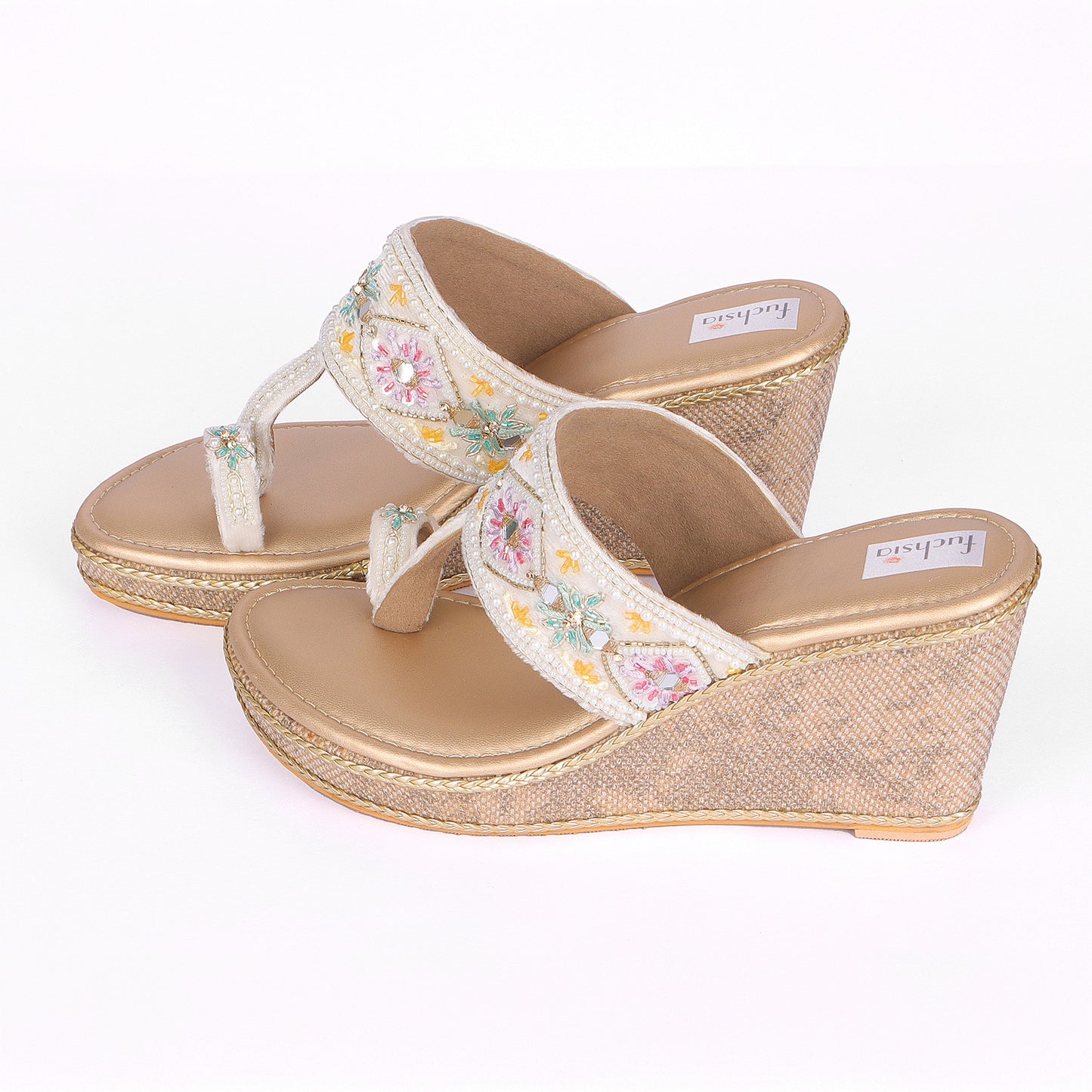WHITE VELVET KOLHAPURI