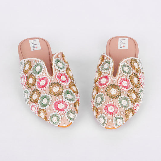 CRYSTAL PEARL CUT JUTTIS