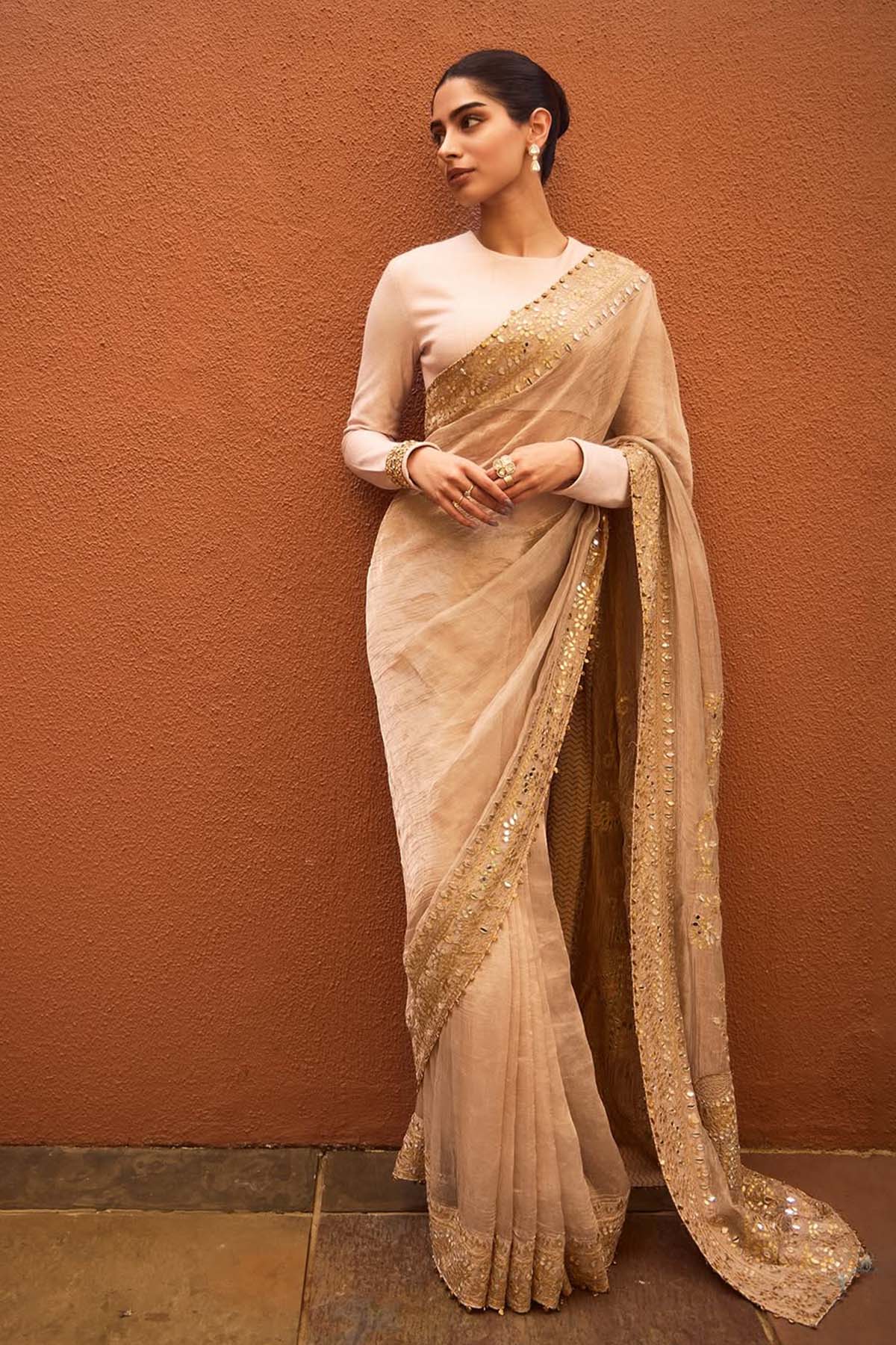 Khushi Kapoor in Gaja Kavya Saree and Raw silk blouse
