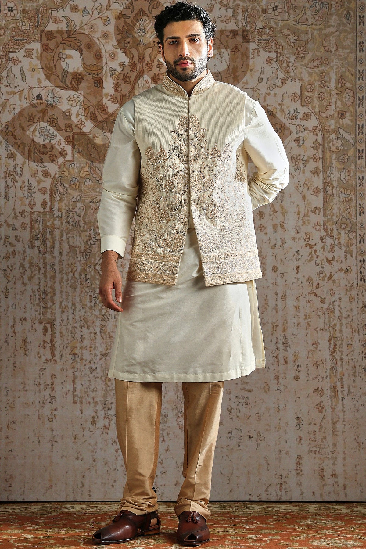 Cream Regal Weave Kurta Bundi Set