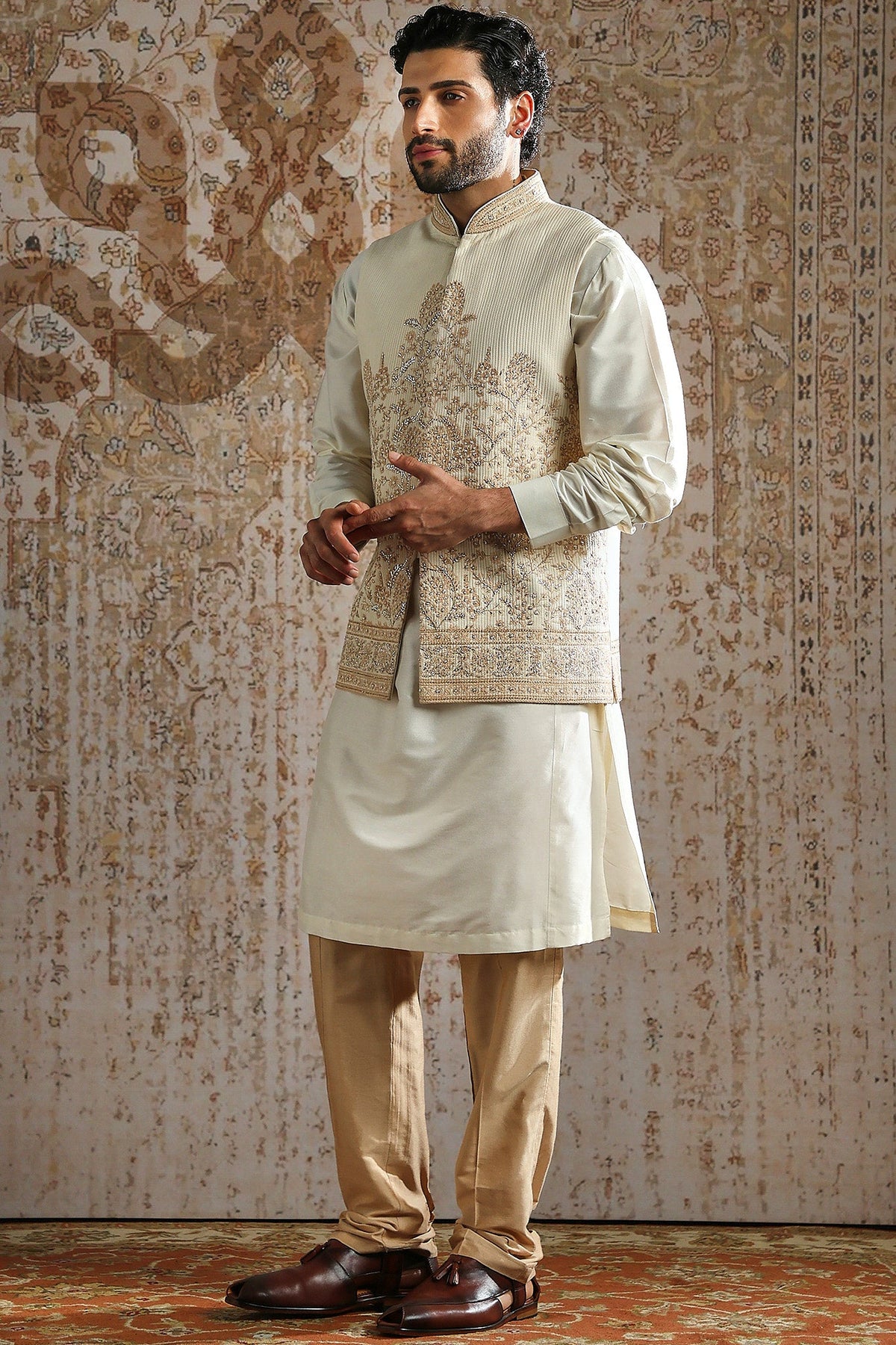 Cream Regal Weave Kurta Bundi Set